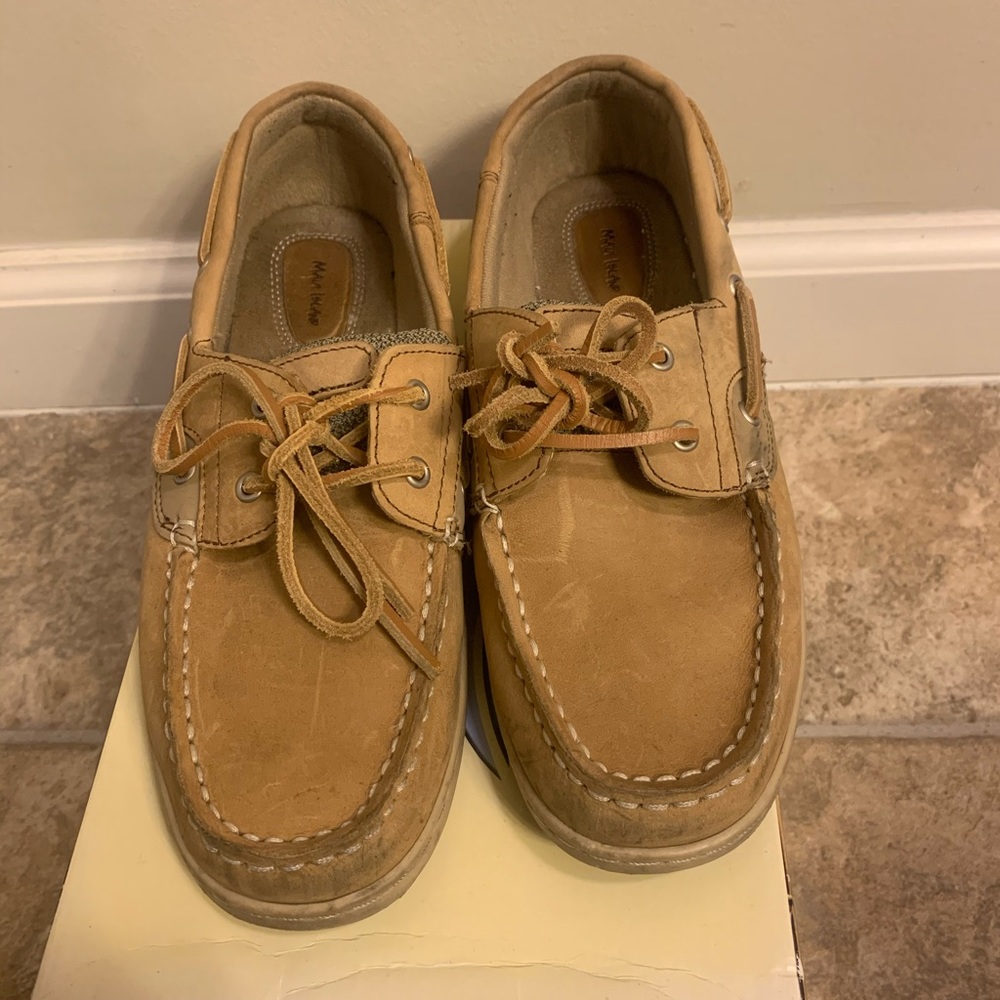 Off brand sperrys